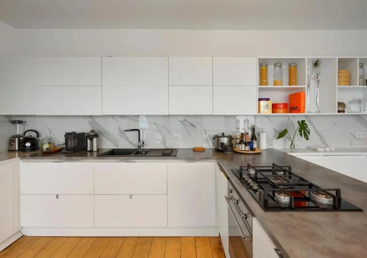 2Br Apartment At New Zuidpark Amberes